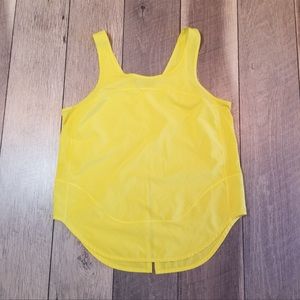 Lululemon yellow top